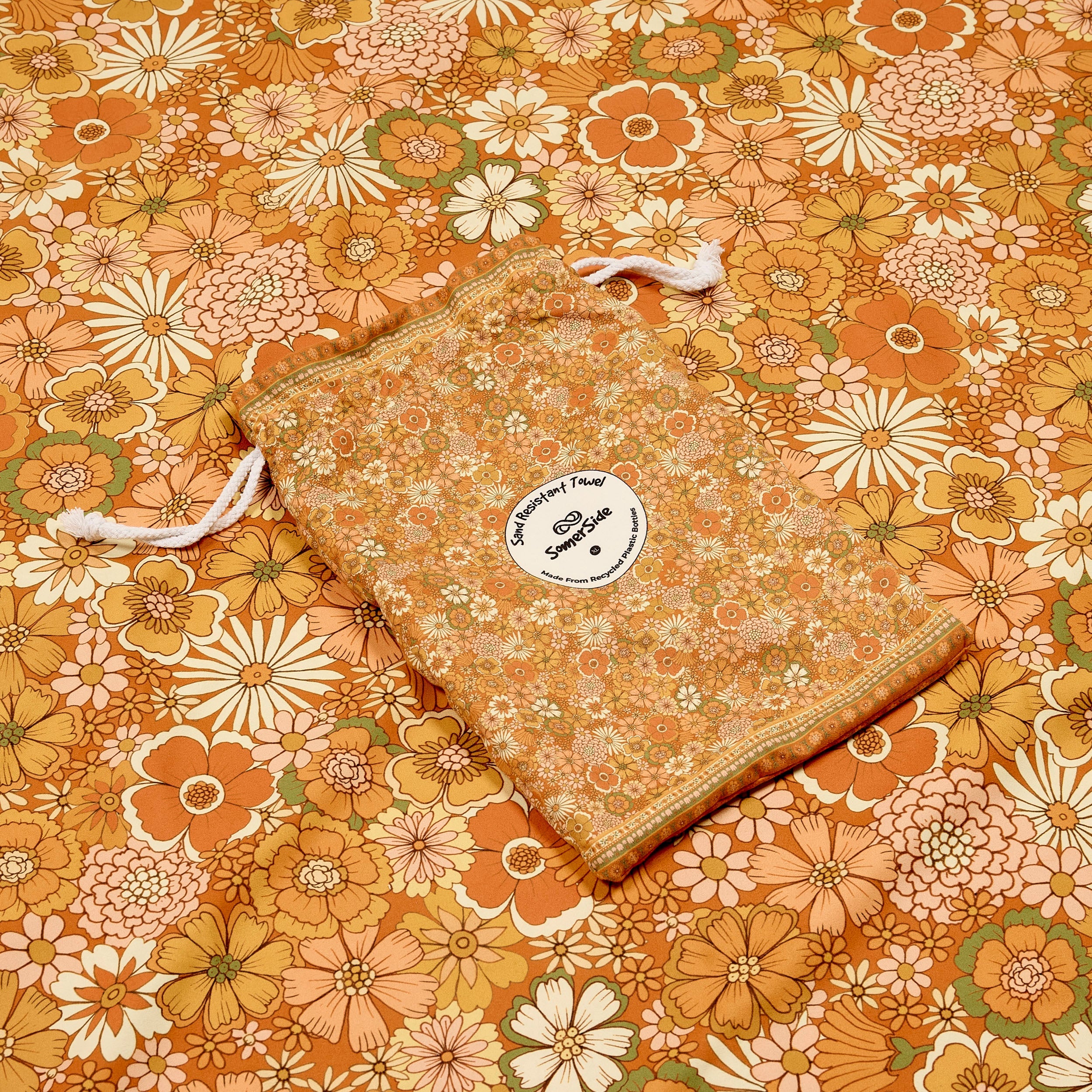 golden hour towel xl, with pouch